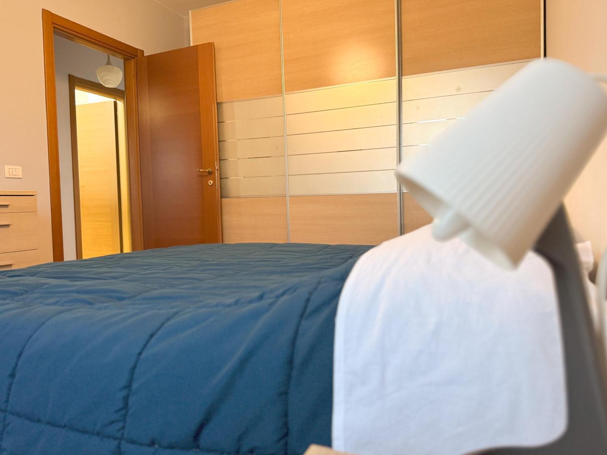 Cozy Apartment Near The Pyramid, Tirana Center Eksteriør billede