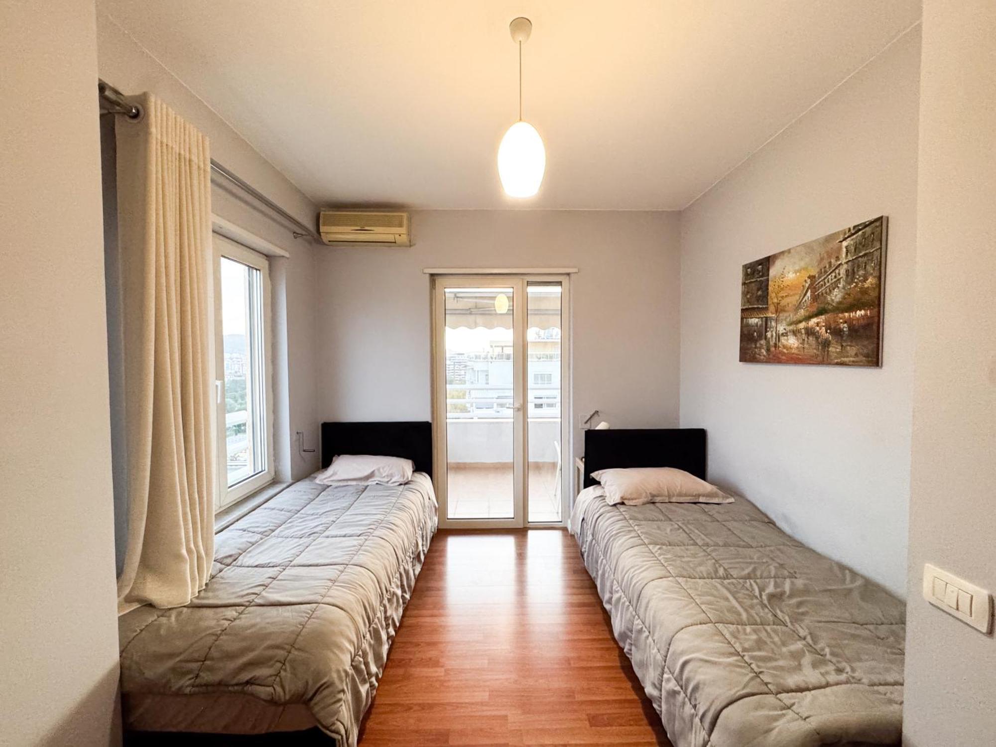 Cozy Apartment Near The Pyramid, Tirana Center Eksteriør billede