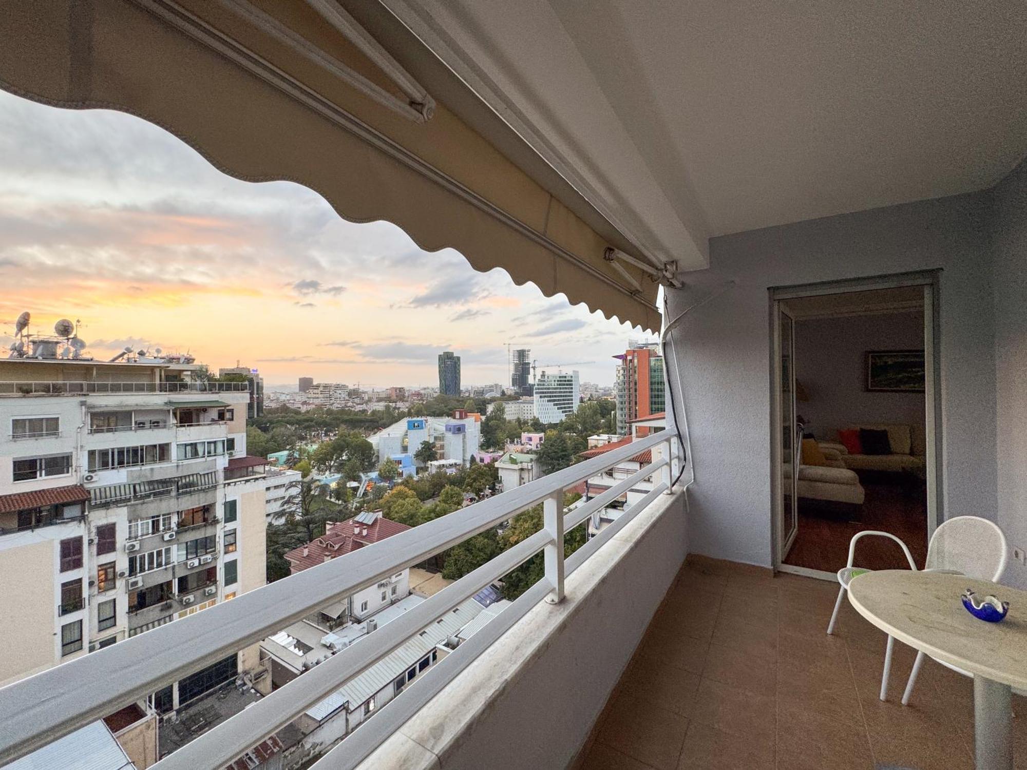 Cozy Apartment Near The Pyramid, Tirana Center Eksteriør billede